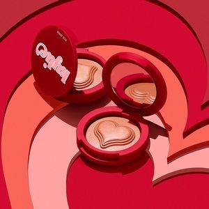 Kylie Cosmetics Valentines Highlighter